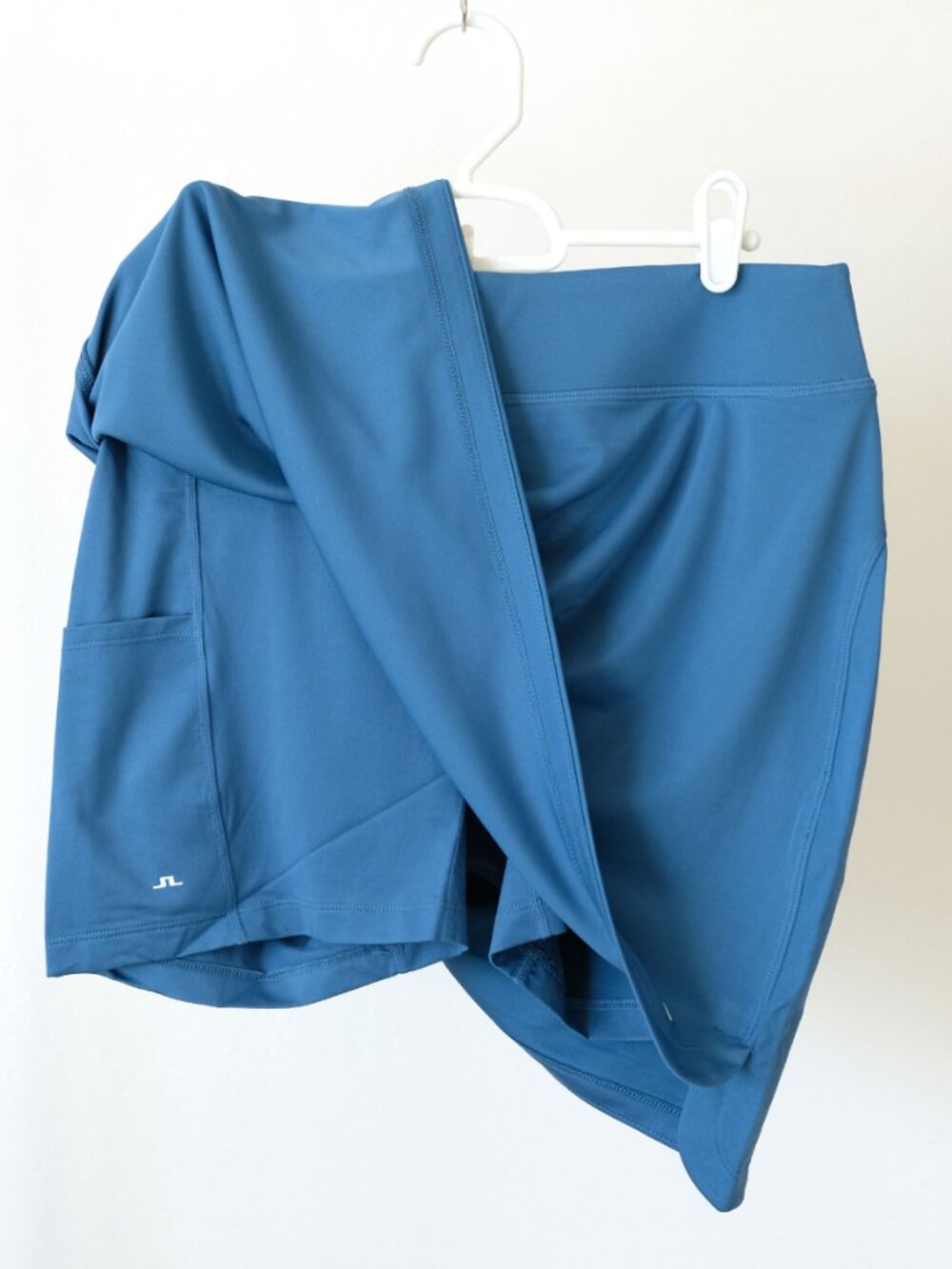 J.Lindeberg Golf Skirt Bundle: Amy in Dark Blue, Alesia in Topo Asphalt, Medium - Picture 10 of 15